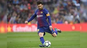 Jun 05, 2021 · tendangan bebas dalam sepak bola begitu krusial dan bisa membahayakan, terlebih kalau posisi atau jarak dari gawang lawan begitu dekat. Tendangan Bebas Messi Diklaim Hasil Polesan Maradona
