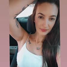 Vendo fogão em bom estado entrego zap 47 999597988 valor 370