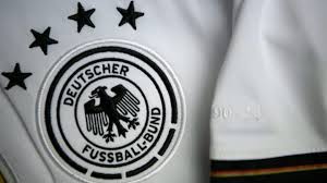 Lukas podolski, bırakma kararını almanya milli takımı teknik direktörü joachim löw ile paylaştığını belirterek, artık milli takımda forma giyemeyeceğim. Almanya Milli Takimi Nin Elde Ettigi En Farkli 5 Yenilgi