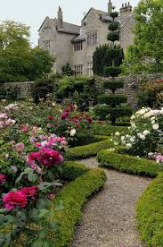 94 Cozy And Relaxing Country Garden Decoration Ideas You Will Totally Love Homedecorish Rose Garden Design Beautiful Gardens Country Garden Design