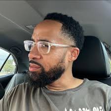 Considering that they both used the same beat, who did it better.... Nas