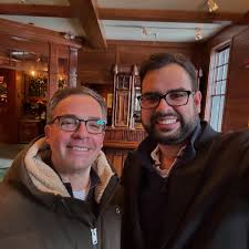 Finally started my next journey in my CRE career with @themassimogroup  today after talking with @bobknakalnyc back in August at  @contractors_closers_connection Looking forward to see where this journey  will lead. Also didn't