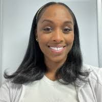 Makia Thomas's Instagram, Twitter & Facebook