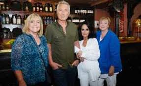 Birds Of A Feather 2020 Itv Cast Birds Of A Feather What Time Is It On Tv Episode 3 Series 1 Cast List And Preview