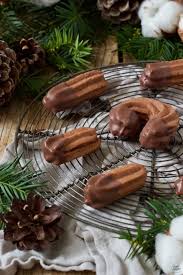 Schoko Spritzgeback Rezept Am Weihnachtlichen Keksteller Darf Murbes Schoko Spritzgeback Als Weihnac Weihnachtskekse Rezepte Spritzgeback Kekse Backen Rezept