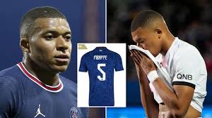 Real madrid's first offer for kylian mbappé arrived, in writing, on tuesday afternoon. Zu7vawm8jv02zm