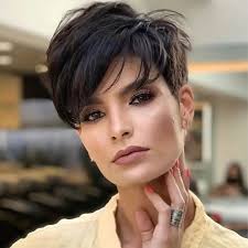 Abrianne Thoman (abriannet)