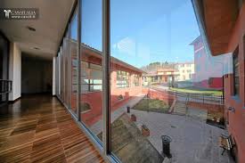 Agriturismo con centro benessere in vendita in Lombardia