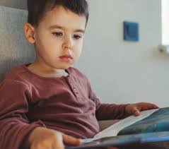 Beverly Mendes's Instagram, Twitter & Facebook