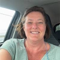 Adele Conway's Instagram, Twitter & Facebook