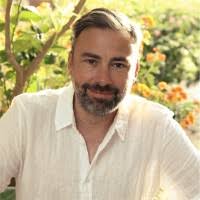 500+ "Anacker" profiles