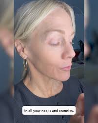 Laura Geller Beauty, you've done it again! Their new Holiday Baked Starter  Kit is going to change everything this holiday season! It has everything  you need to get ready, no matter where