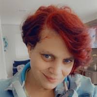 Lisa Bogan's Instagram, Twitter & Facebook