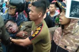 Video penganiayaan itu terekam kamera cctv dan viral di media. Satpol Pp Gowa Archives Sulawesion Com