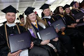 Curry College graduates told to embrace failure