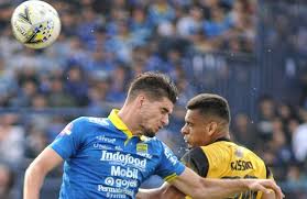 Laga uji coba borneo fc vs barito putera berlangsung di lapangan universitas negeri yogyakarta (uny), sabtu (12/6/2021). Skor Kacamata Akhiri Laga Persib Kontra Barito Okezone Bola