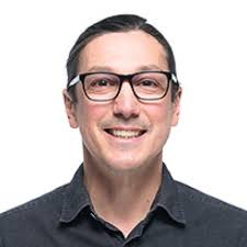 Thuy-Co Caroline Hoang