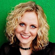 Sarah Mentzer's Instagram, Twitter & Facebook