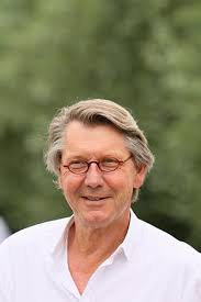 Als presentator is ursul de geer onder meer bekend van 't is hier w��r fant�sties, t is hier fantasties!, niet gelukkig geld terug, reizigers, boekz!, een politiek gesprek en spraakmakers. Media Tweets By Ursul De Geer Ursulphilip Twitter