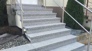 Edelstahl geländer für aussentreppe mit relingstäben. Aussentreppe Aus Granit Beton Naturstein Waschbeton Wagner Treppenbau Mainleus