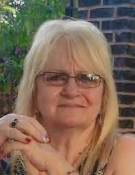 We've lost a long time resident in Branford. Condolences to the Medlyn  Family. Stony Creek will not be the same. Rest in Peace Doris ❤️