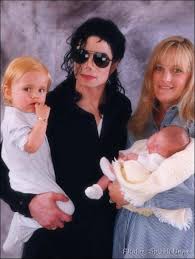 Voir plus d'idées sur le thème paris jackson, joseph jackson, famille jackson. Ylifelovem On Twitter Zitate Von Michael Jackson Jackson Michael Jackson Bilder