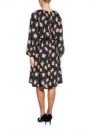 Shop direkte fra de beste klesbutikkene online. Whyred Dress Penny Blossomy Black