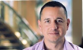 Travis Merrill's Instagram, Twitter & Facebook