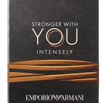 This addictive fougere scent features notes of pink pepper, vanilla and an ambery wood accord. Giorgio Armani Emporio Armani Stronger With You Intensely