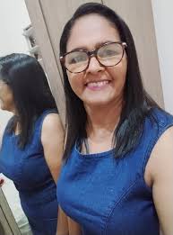Olá, passando para dar um oi ao grupo; sou adventista, divorciada, tenho 45  anos, moro na cidade de Ijuí/RS, sou professora na escola adventista, tenho  filhas gêmeas de 22 anos. Sou ativa