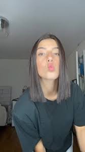 2livesoundsmix Created By 2live D Popular Songs On Tiktok In 2020 Short Hair Styles Hair Styles Short Hair Haircuts