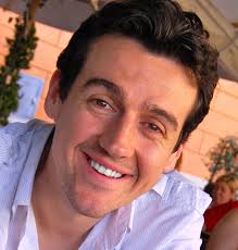 Sam Moran's Instagram, Twitter & Facebook