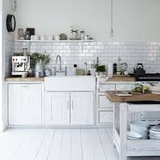 En la actualidad la cocina se ha convertido en un verdadero espacio para conversar, descansar, e, incluso trabajar. Quiero Una Cocina Vintage