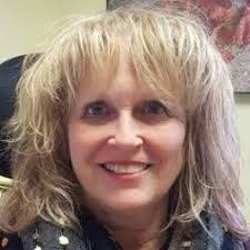 Noreen Powell's Instagram, Twitter & Facebook