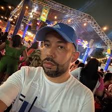 Sábado (22) o colunista Flávio Suarez, estará pilotando a “ Feijoada  Tropical”