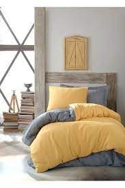 Eğer tek kişilik nevresim takımı çocuk odası için alınacaksa dekorasyon ile ilgili nüanslara fazla takılmadan daha enerjik renkler ve desenler taşıyan nevresim takımlarına yönelmek daha iyi bir seçenek olacaktır. Cift Tarafli Nevresim Takimi Tek Kisilik Maxicolor Sari Parfonibutik Ev Tekstili Ve Plaj Modasini Yakalayin