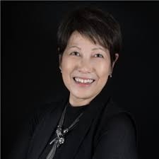 Tino DosSantos, Sandy Towle and I had the pleasure of visiting Grayson Li  and Allan Ho at Chatime London. Great to see such a thriving business!  Congratulations