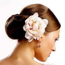 How To Dress To Impress For President S Ball Havana Nights Themed Her Campus Havana Hair Classic Wedding Hair Havana Nights