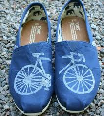 Printed Bicycle Toms Shoes Women S Accessories The Matt Butler Scoutmob Shoppe Product Detail With Images Toms Shoes Toms Shoes Outlet Bicycle Print