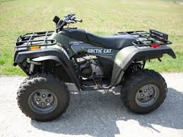 Welche gründe gibt es für einen quad? Absolut Schones Arctic Allrad Quad Top Zustand Fahrzeuge Verkaufen Kaufen