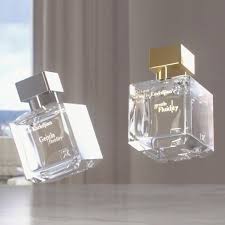 Free uk delivery and prices maison francis kurkdjian was born in 2009 from the encounter between francis kurkdjian, a renowned perfumer with scores of successful creations. Gentle Fluidity Maison Francis Kurkdjian S New Duo The Perfume Society