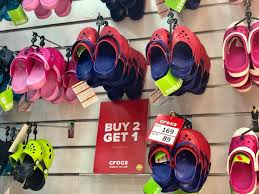Amazon's choice customers shopped amazon's choice for… crocs. Don T Miss This Buy 2 Get 1 At Crocs Dubai Outlet Mall Facebook