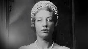 Cora Daly's Instagram, Twitter & Facebook