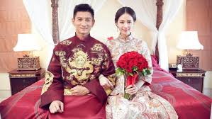 Tetamu tidak boleh memakai baju berwarna. Nggak Sembarangan Ini 9 Tata Cara Menghias Kamar Pengantin Ala Tionghoa Sarat Makna
