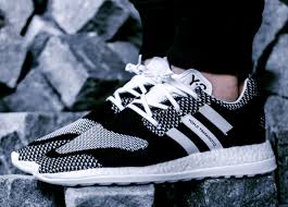 Original 2020 newest men running shoes kanye 350 boost knit 3.0 fly sneakers massage blades tubular shadow trainers. Unstable Fragments Adidas Y 3 Pure Boost Zg Knit Via