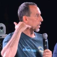 Andrea Budd's Instagram, Twitter & Facebook