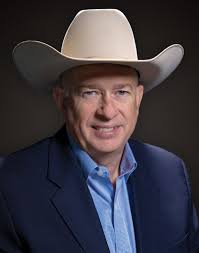 Help us welcome the 2024 KCA President, Jeff Pettit! A native of Hartselle,  Alabama, Pettit grew up in agriculture. Both sets of grandparents were  involved in cattle production. His maternal grandparents had