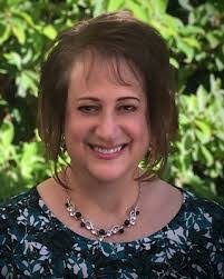 Lynette Ballard's Instagram, Twitter & Facebook