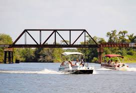 We are a self run boat rental delivery. Click Boat Why A Pontoon Boat Rental Is Totally Worth It
