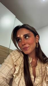 Andrea Cobos's Instagram, Twitter & Facebook